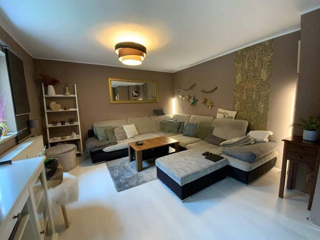 Wohnung zum Kauf 210.000 € 5 Zimmer 134 m² Sömmerda 99610