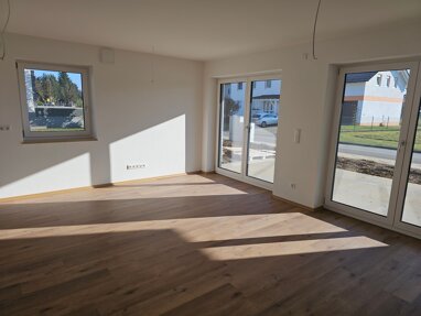 Wohnung zum Kauf provisionsfrei 344.000 € 3 Zimmer 82,2 m² Birkenweg 3 Stephansposching Stephansposching 94569