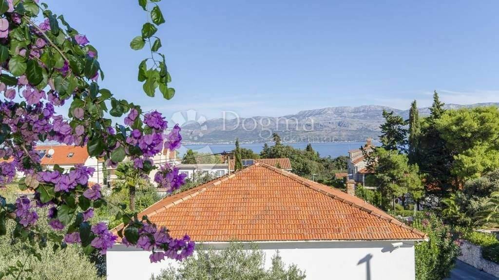 Haus zum Kauf 750.000 € 8 Zimmer 250 m² Supetar