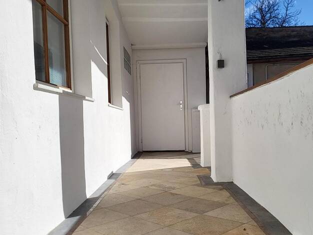 Wohnung zur Miete 690 € 2 Zimmer 80 m² 1. Geschoss Steiner Donaulände Stein an der Donau Krems an der Donau - Stein 3500