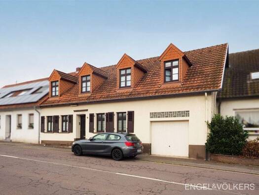 Einfamilienhaus zum Kauf 249.000 € 7 Zimmer 177 m² Bliesmengen-Bolchen Mandelbachtal 66399