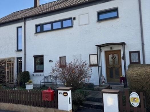 Wohnung zum Kauf 270.000 € 3 Zimmer 80 m² EG Burghausen 84489