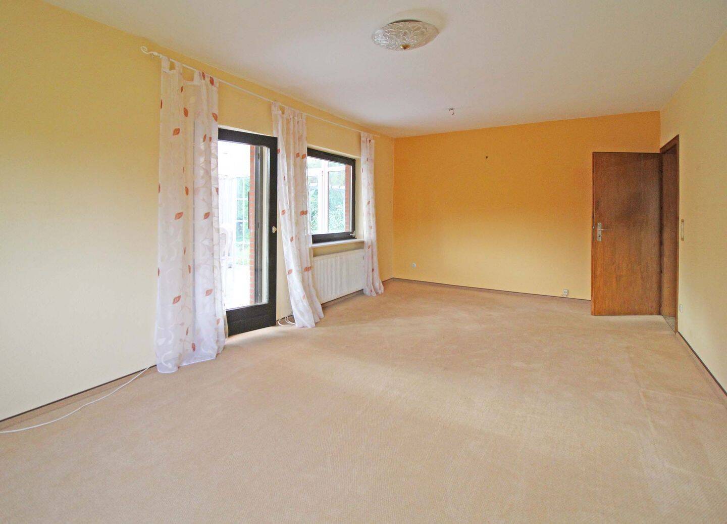 Einfamilienhaus zum Kauf - Mehr
