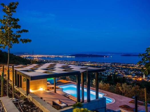 Villa zum Kauf - Erstbezug 1.390.000 € 4 Zimmer 355 m² Kaštel Stari 21216