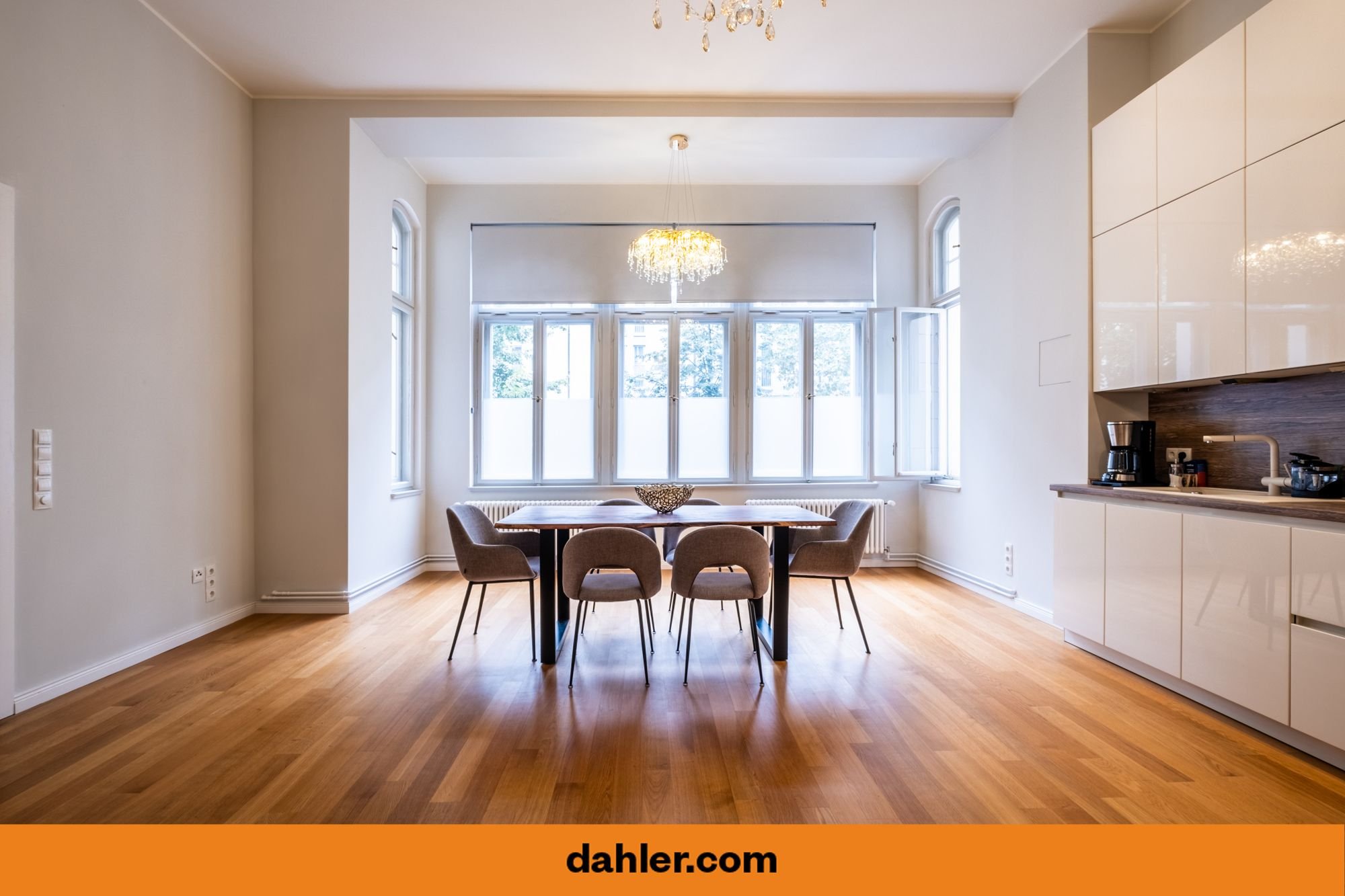 Wohnung zur Miete 5.624 € 5 Zimmer 228,7 m²<br/>Wohnfläche 1.<br/>Geschoss Charlottenburg Berlin / Charlottenburg 10719