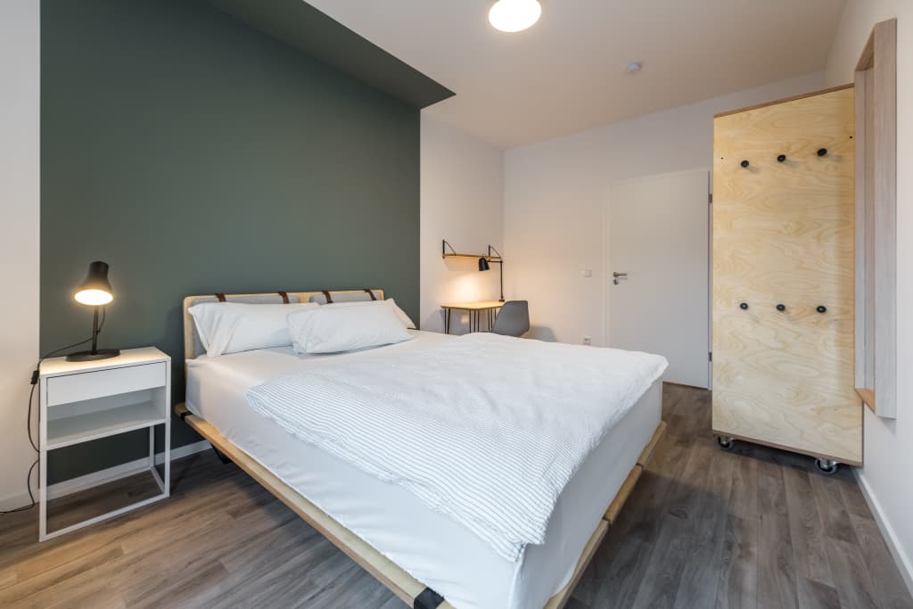 Wohnung zur Miete Wohnen auf Zeit 780 € 3 Zimmer 12,7 m²<br/>Wohnfläche 06.01.2025<br/>Verfügbarkeit Einbecker Straße 27 Friedrichsfelde Berlin 10317