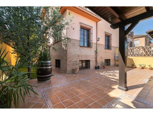 Villa zum Kauf 320.000 € 3 Zimmer 175 m² 211 m² Grundstück Calle Arniches 21 Jun 18213