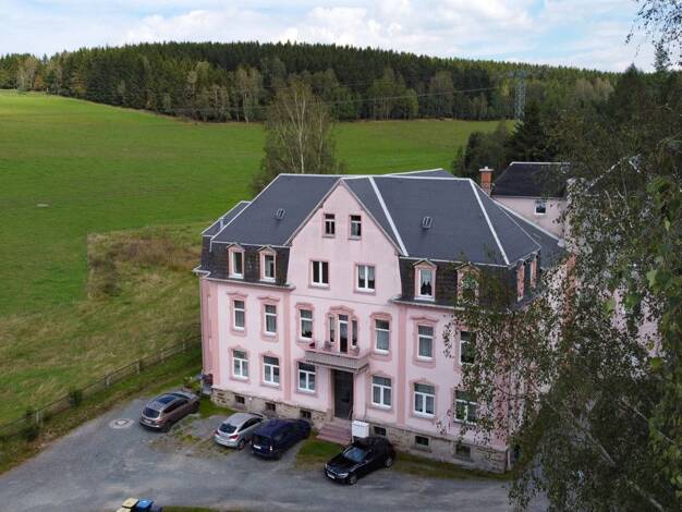 Wohnung zur Miete 450 € 4 Zimmer 85 m² 2. Geschoss Karlsbader Straße 5 Sehmatal-Neudorf Sehmatal 09465