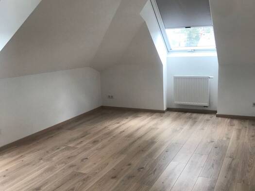 Wohnung zur Miete 520 € 2 Zimmer 39 m² Geschoss 4/5 frei ab sofort Sanderau Würzburg 97072