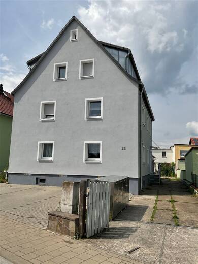 Wohnung zur Miete 820 € 4 Zimmer 100 m² 1. Geschoss frei ab sofort Pfarrer-Wachter-Str. 22 Hallstadt Hallstadt 96103