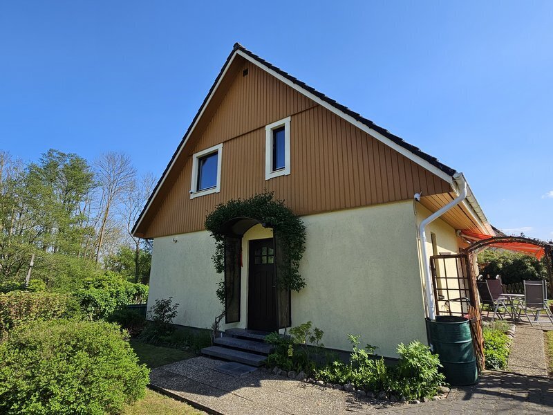 Einfamilienhaus zum Kauf 253.000 € 4 Zimmer 109 m²<br/>Wohnfläche 1.038 m²<br/>Grundstück Herzfelde Templin 17268