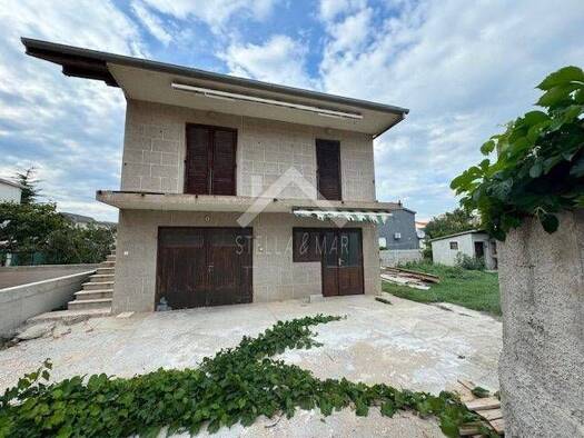 Haus zum Kauf 280.000 € 3 Zimmer 96 m² Sukošan