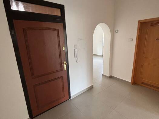Wohnung zur Miete 550 € 3 Zimmer 96 m² Geschoss 1/2 frei ab sofort Lessingstraße 14 Stadtmitte Völklingen 66333