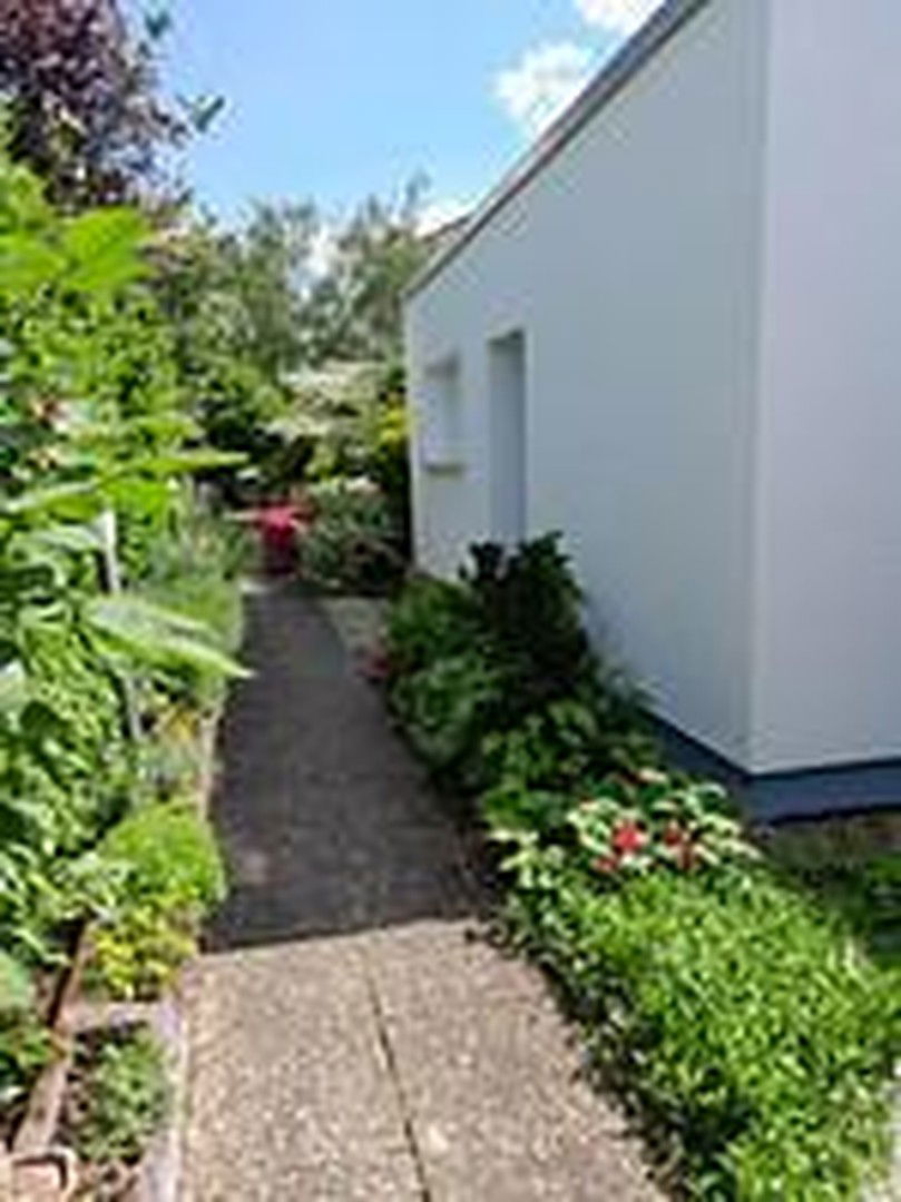 Bungalow zum Kauf provisionsfrei 780.000 € 7 Zimmer 229 m²<br/>Wohnfläche 509 m²<br/>Grundstück Kesselstadt Hanau 63454