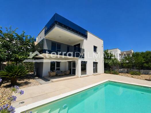 Haus zum Kauf 825.000 € 248 m² 496 m² Grundstück Privlaka