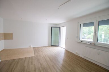 Wohnung zur Miete 523 € 2 Zimmer 61,5 m² 1. Geschoss frei ab 01.03.2025 Voßstr. 2 Südliche Innenstadt Halle (Saale) 06110