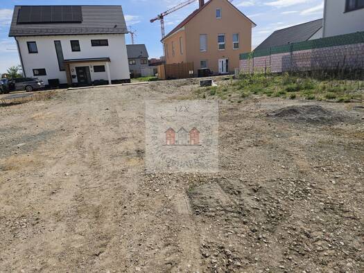 Grundstück zum Kauf 150.000 € 842 m² Grundstück frei ab sofort Naumburg Naumburg (Saale) 06618