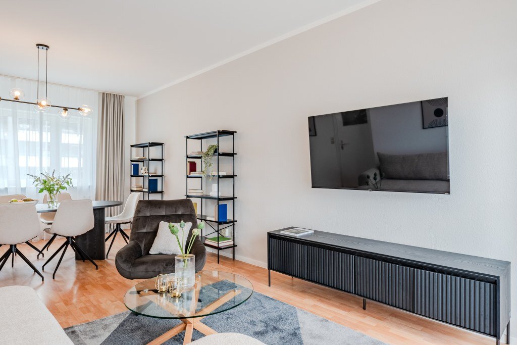 Wohnung zur Miete Wohnen auf Zeit 2.920 € 3 Zimmer 73 m²<br/>Wohnfläche 01.11.2024<br/>Verfügbarkeit Brunsbütteler Damm Wilhelmstadt Berlin 13581