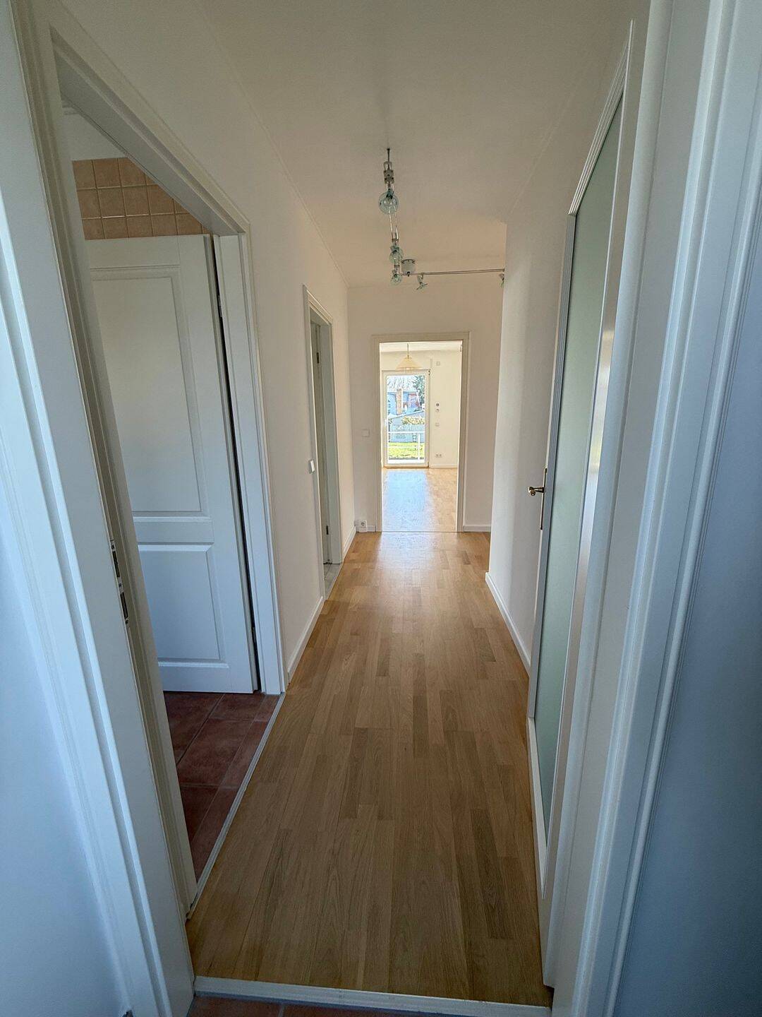 Einfamilienhaus zur Miete - Ansicht 5