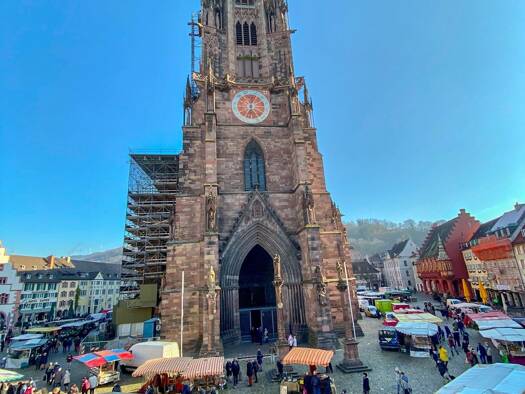 Wohnung zur Miete 1.750 € 5 Zimmer 151 m² 3. Geschoss Altstadt Freiburg im Breisgau 79098