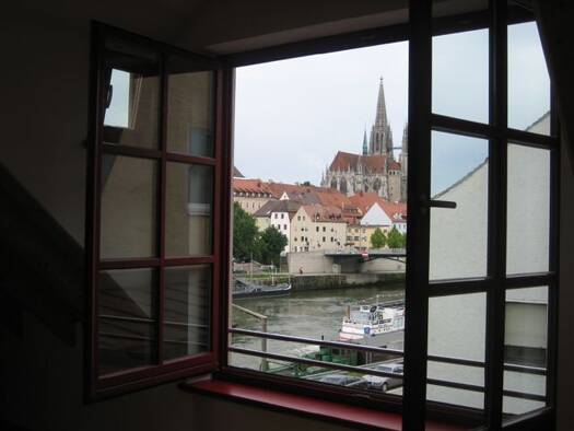 Wohnung zur Miete 1.600 € 4 Zimmer 112 m² Geschoss 2/3 frei ab 01.11.2026 Werftstraße 8 Innenstadt Regensburg 93059