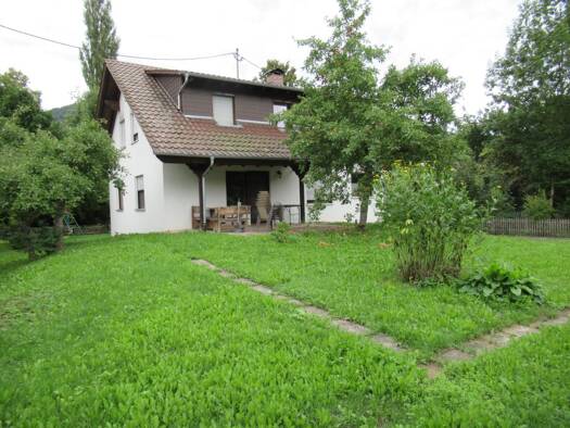 Einfamilienhaus zum Kauf 375.000 € 7 Zimmer 849 m² Grundstück Achdorf Blumberg 78176