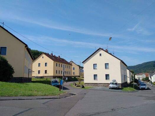 Wohnung zur Miete 515 € 5 Zimmer 85,5 m² 1. Geschoss frei ab sofort Am Spielplatz 1 Idar-Oberstein 55743