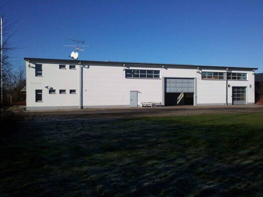 Lagerhalle zur Miete provisionsfrei 250 € 67 m² Lagerfläche Zeppelinstr. 18 Königsbrunn 86343