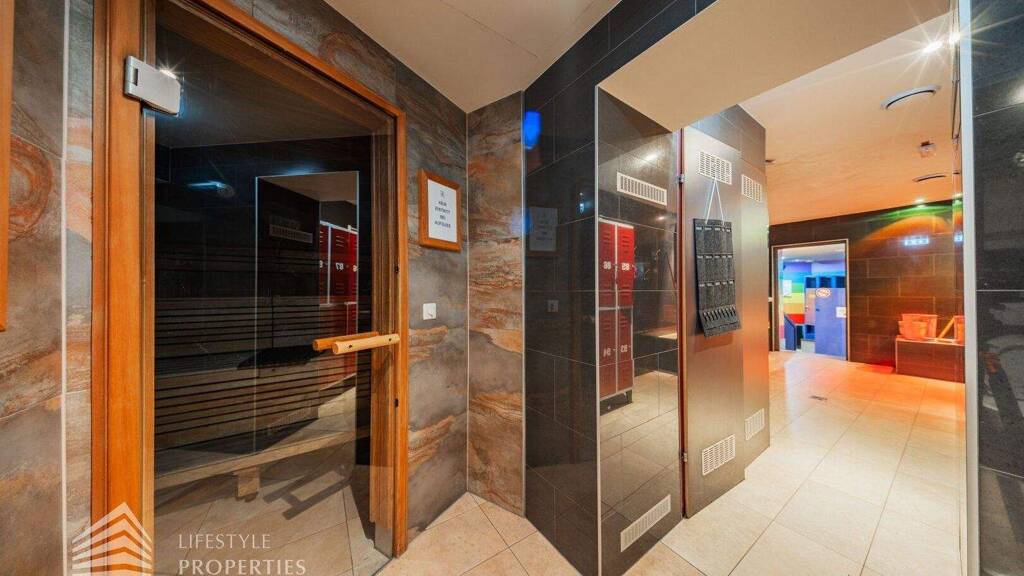 Sonstiges zur Miete 2.588 € Wien 1080