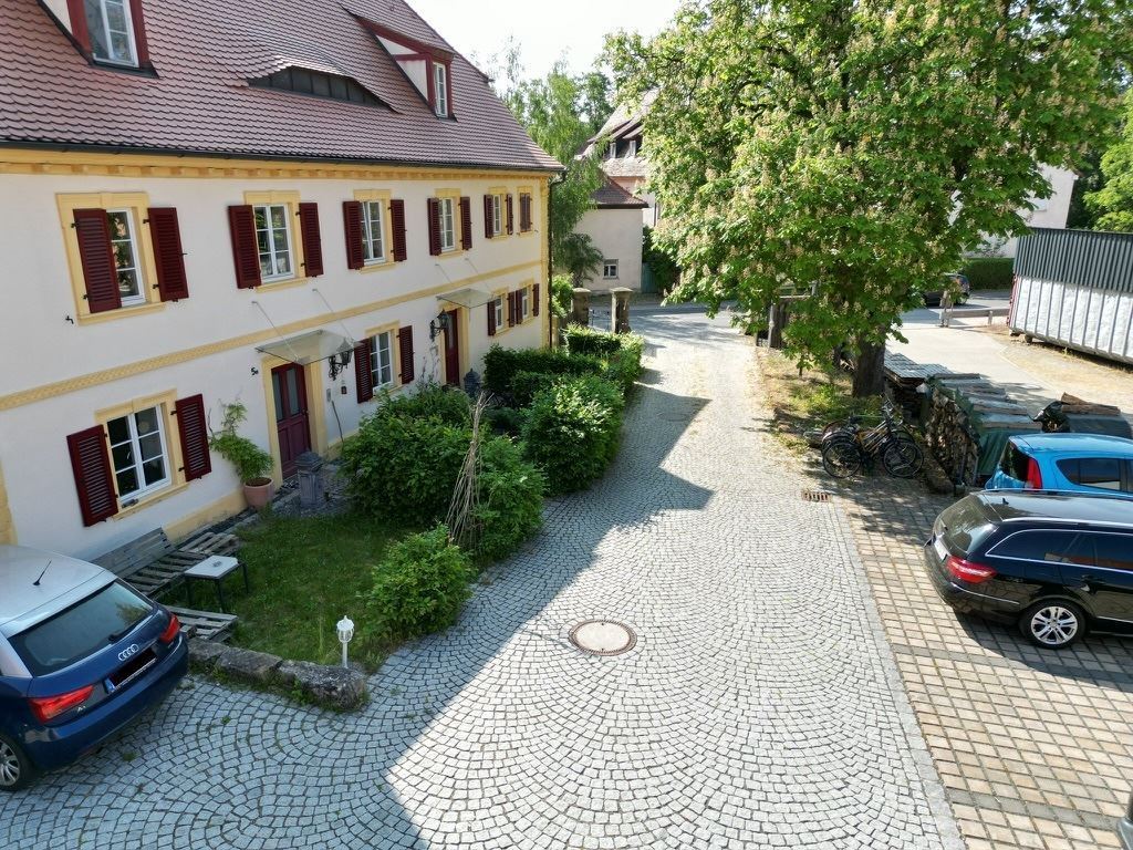 Doppelhaushälfte zum Kauf 528.000 € 7 Zimmer 176 m²<br/>Wohnfläche 245 m²<br/>Grundstück Frensdorfer Straße 5a Waizendorf Stegaurach 96135