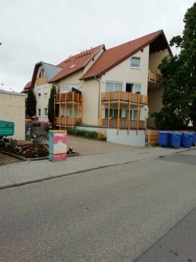 Wohnung zur Miete 690 € 2 Zimmer 73,4 m² 2. Geschoss Haßloch 67454
