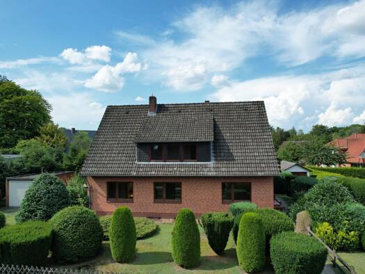 Einfamilienhaus zum Kauf 385.000 € 8 Zimmer 178 m² 1.200 m² Grundstück Todtglüsingen Tostedt 21255