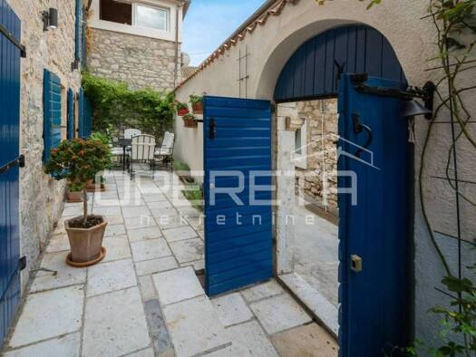 Haus zum Kauf 550.000 € 4 Zimmer 144 m² Kornati
