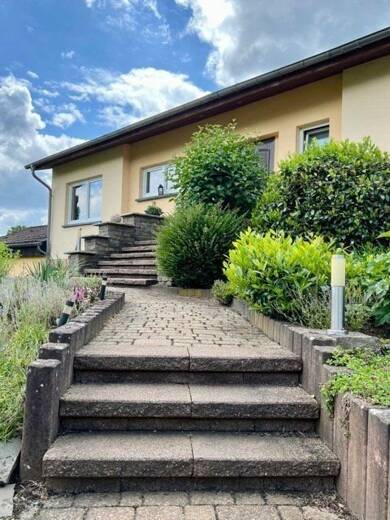Einfamilienhaus zum Kauf 499.000 € 9 Zimmer 250 m² 2.228 m² Grundstück Daleiden Daleiden 54689