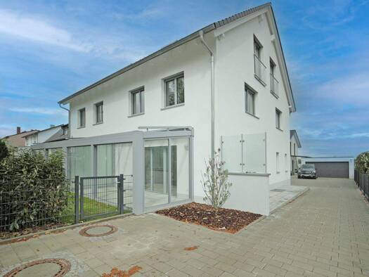Doppelhaushälfte zum Kauf - Erstbezug provisionsfrei 975.000 € 6 Zimmer 173,1 m² 258 m² Grundstück Schleißheimer Straße 185 Dachau 85221