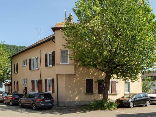 Wohnung zum Kauf 250.000 € 4 Zimmer 119,6 m² 1. Geschoss Unterhausen Lichtenstein 72805