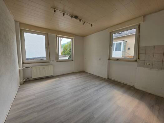Wohnung zur Miete 700 € 5 Zimmer 86 m² frei ab sofort Alte Poststraße 14 A Idar-Oberstein 55743