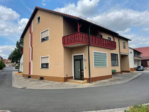 Einfamilienhaus zur Miete 1.450 € 6 Zimmer 160 m² frei ab sofort Järkendorfer Str. 10 Eichfeld Volkach 97332