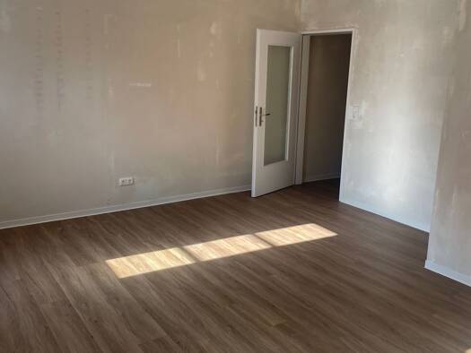 Wohnung zur Miete 320 € 2 Zimmer 56 m² frei ab 15.10.2026 Dreieichenhain Dreieich 63303