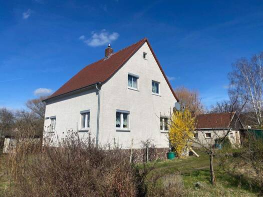 Einfamilienhaus zum Kauf 229.000 € 5 Zimmer 120 m² 930 m² Grundstück Weinböhla 01689