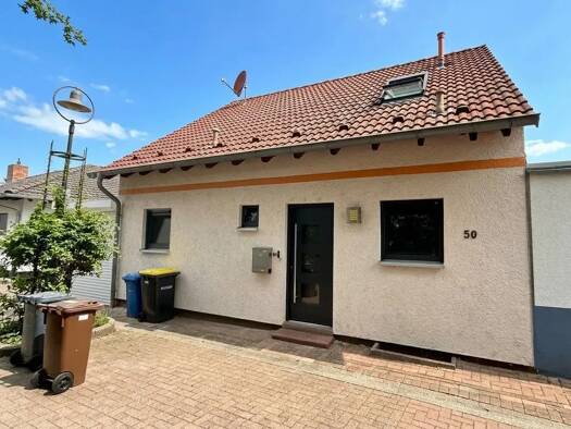 Einfamilienhaus zur Miete 1.800 € 4 Zimmer 130 m² 195 m² Grundstück frei ab 01.02.2027 Friesenheim/Nord Ludwigshafen am Rhein 67063