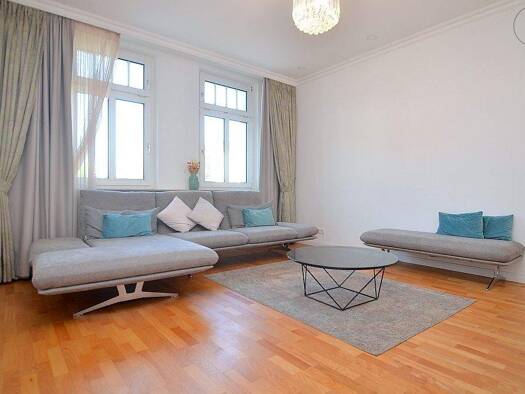 Wohnung zur Miete Wohnen auf Zeit 1.795 € 4 Zimmer 127 m² frei ab 02.07.2026 Rennweg Nürnberg 90489