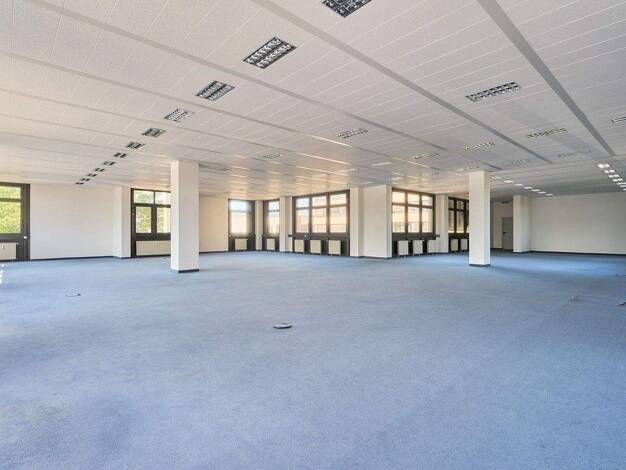 Bürofläche zur Miete 2 € 602 m² Bürofläche teilbar ab 602 m² Fuggerstraße 7-11 Uedesheim Neuss 41468