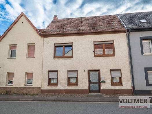 Einfamilienhaus zum Kauf 80.000 € 4,5 Zimmer 105 m² 140 m² Grundstück Einöd Homburg 66424