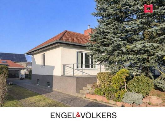 Bungalow zum Kauf 450.000 € 3 Zimmer 109 m² 845 m² Grundstück frei ab sofort Blumberg Ahrensfelde 16356