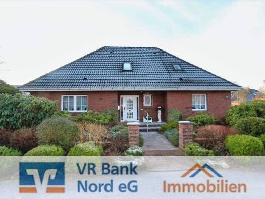 Einfamilienhaus zum Kauf 396.000 € 4 Zimmer 198 m² 925 m² Grundstück Niebüll 25899