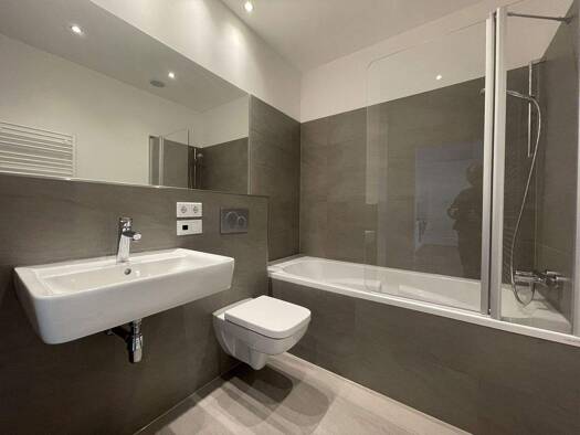 Wohnung zur Miete 708 € 2 Zimmer 50,5 m² 1. Geschoss frei ab 15.01.2026 Haus A / Leopoldstr. 2 Connewitz Leipzig 04277