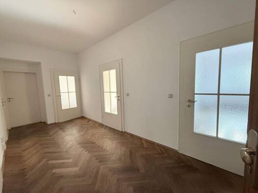 Wohnung zur Miete 680 € 4 Zimmer 109,9 m² 1. Geschoss frei ab sofort Yorckstraße 51 Sonnenberg Chemnitz 09130