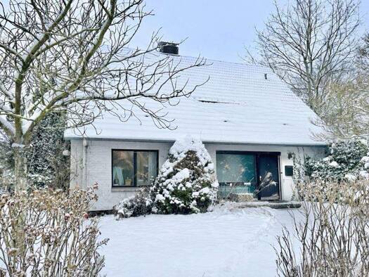 Einfamilienhaus zum Kauf 279.000 € 5 Zimmer 150 m² 990 m² Grundstück Heide 25746