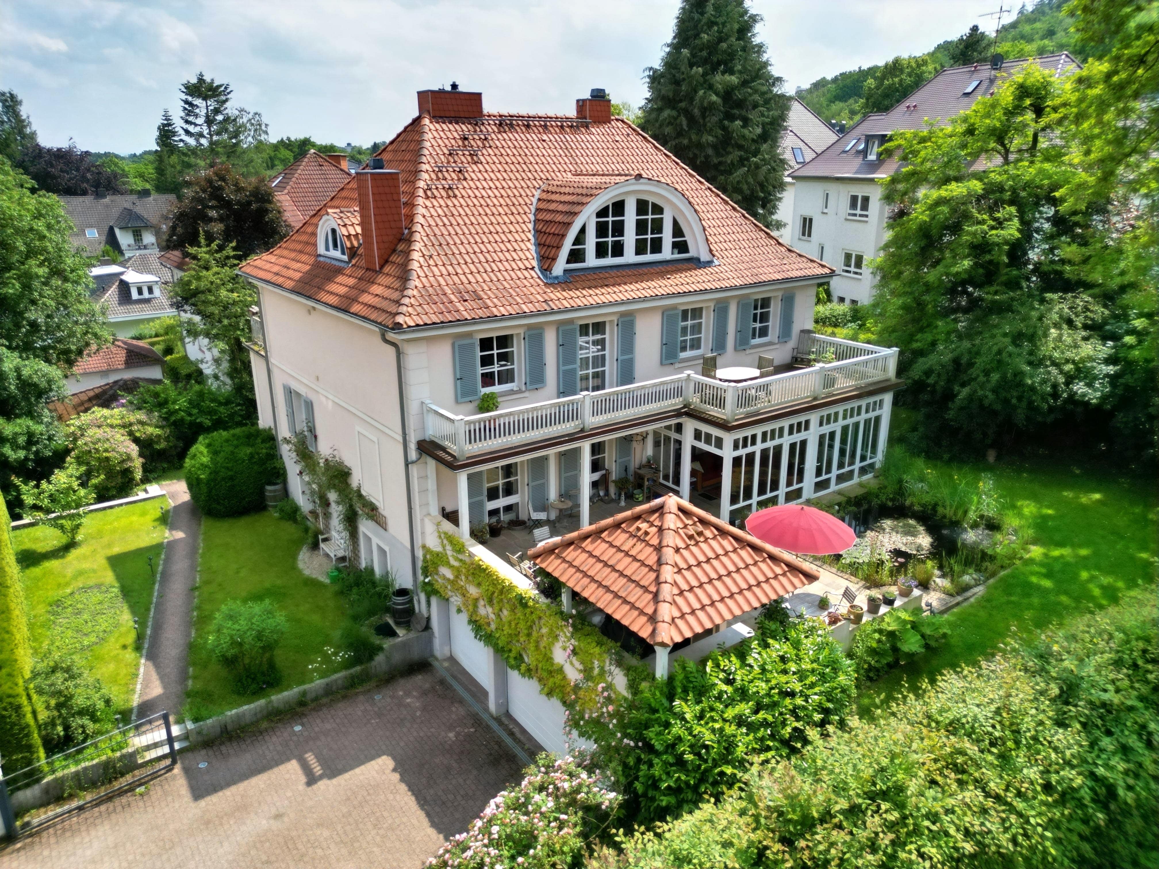 Villa zum Kauf 1.580.000 € 13 Zimmer 461,5 m²<br/>Wohnfläche 1.065 m²<br/>Grundstück Mulang Kassel 34131